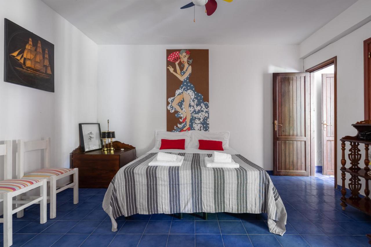 La Cueva Dello Scirocco By Domusicily Apartment Mondello Bagian luar foto